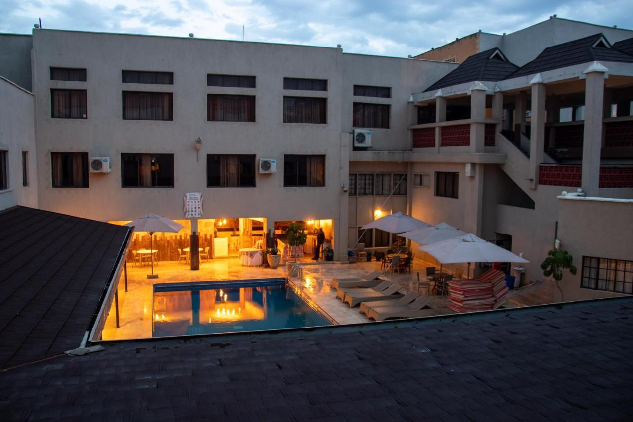 Hotel Waterbuck Nakuru Exterior photo