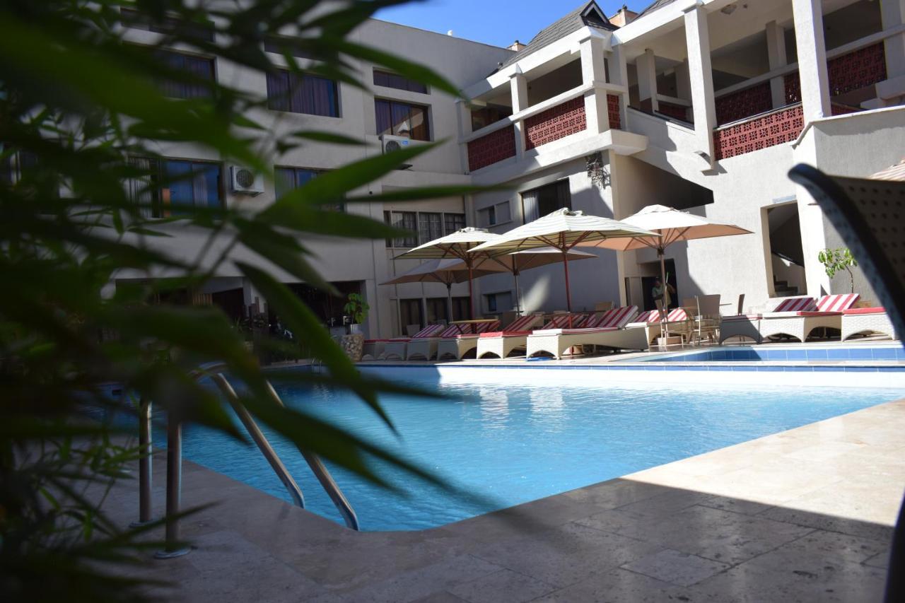Hotel Waterbuck Nakuru Exterior photo